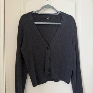 Uniqlo Dark Gray V-Neck Button Front Cardigan
